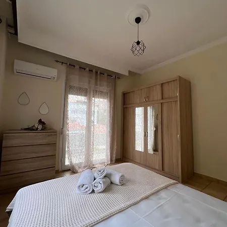 Lucky 6 Apartman Kavála